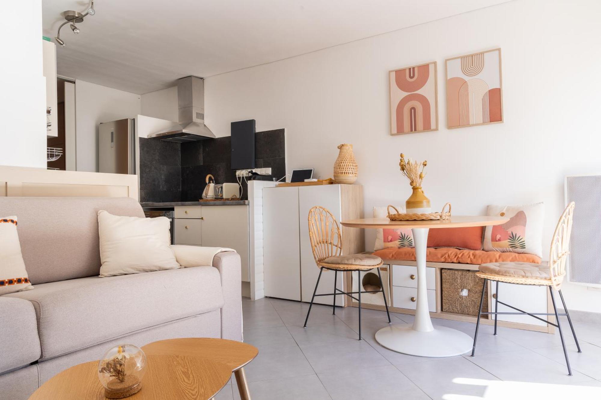 Appart Cosy, Piscine, Clim, Parking Prive - Proche Plage - Arrivee Autonome - Lit Queen Size La Seyne-sur-Mer Exterior photo